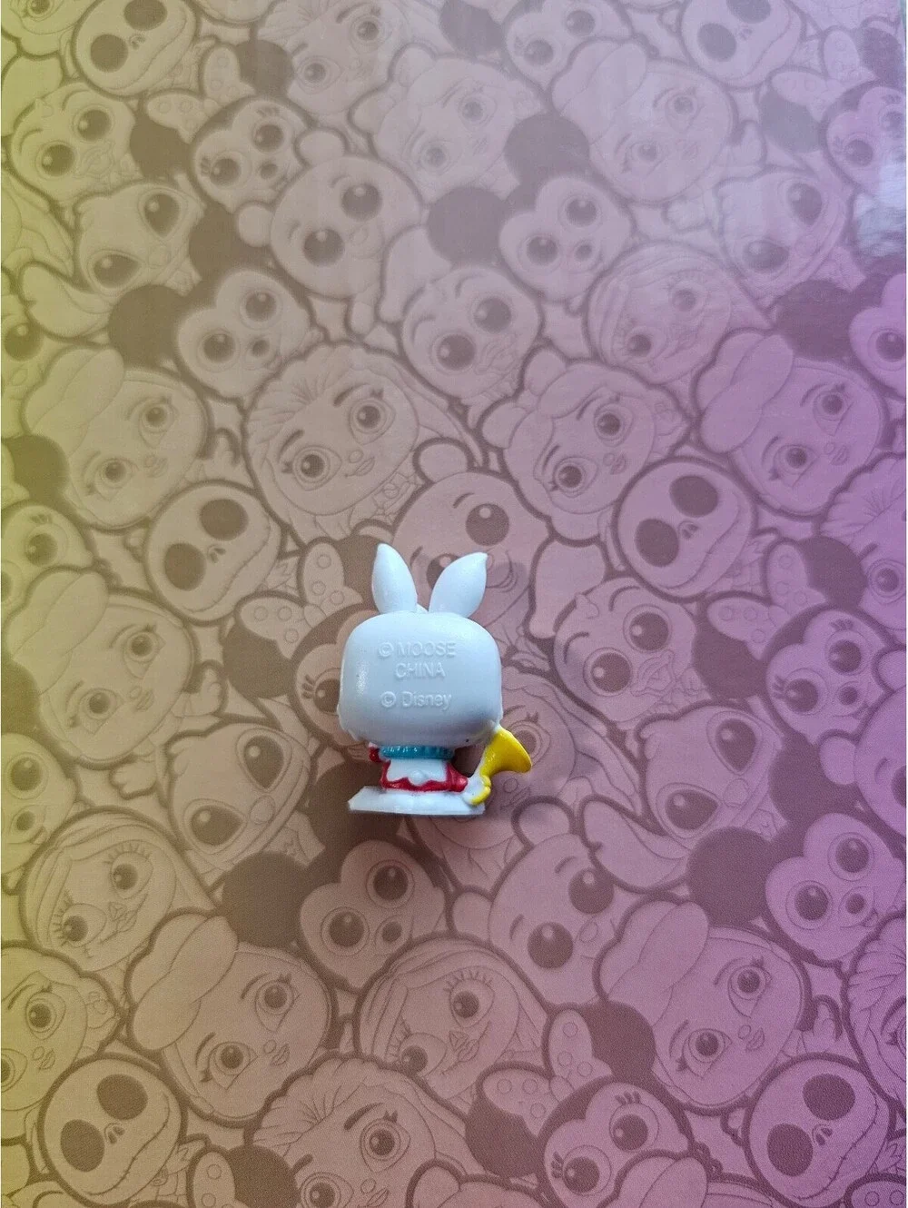 Disney Doorables Series 2 White Rabbit Queen's Herald